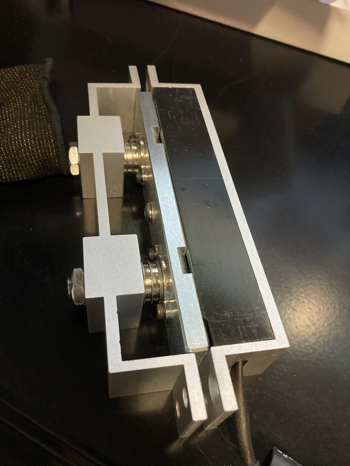 FritsJurgens pivot door assembled pivot, 3 of 3